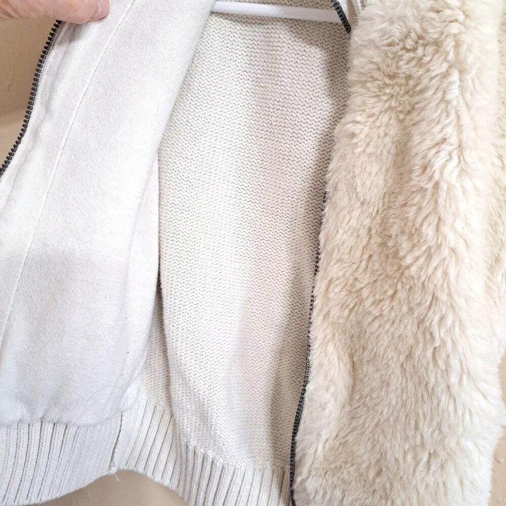 Gap Kids Girl's XS Sleeveless Off White Zip Front Pile Vest